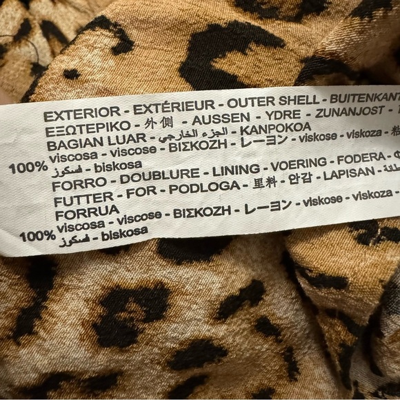 Zara TRF Leopard Print Long Sleeve Wrap Romper, 100% Viscose, Size X-Small - Picture 8 of 8